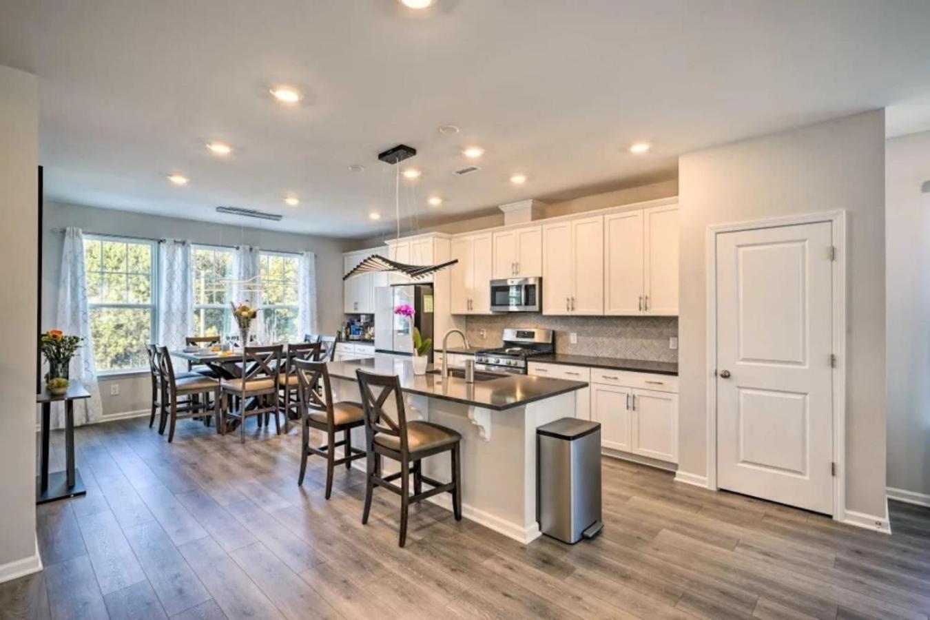 The Villas Buckingham 10 Mins To Rdu Airport Duke Downtown Durham Zewnętrze zdjęcie