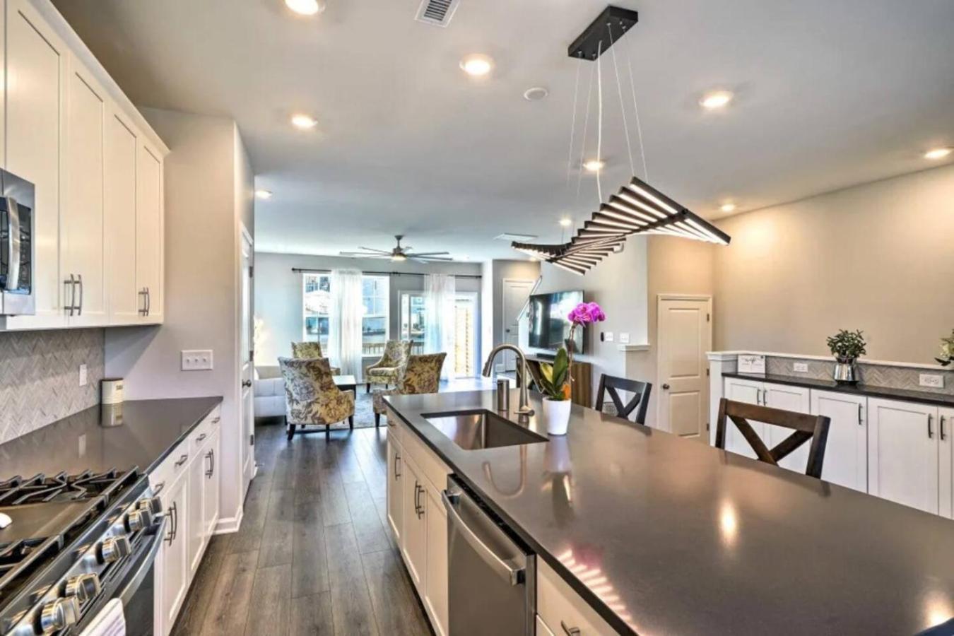 The Villas Buckingham 10 Mins To Rdu Airport Duke Downtown Durham Zewnętrze zdjęcie